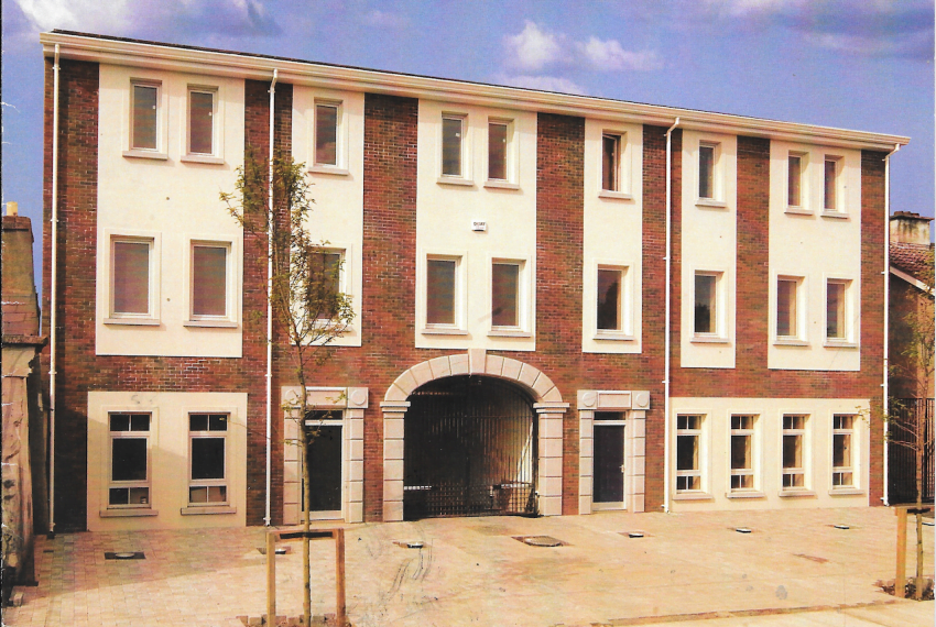 Photo Castlecourt Facade