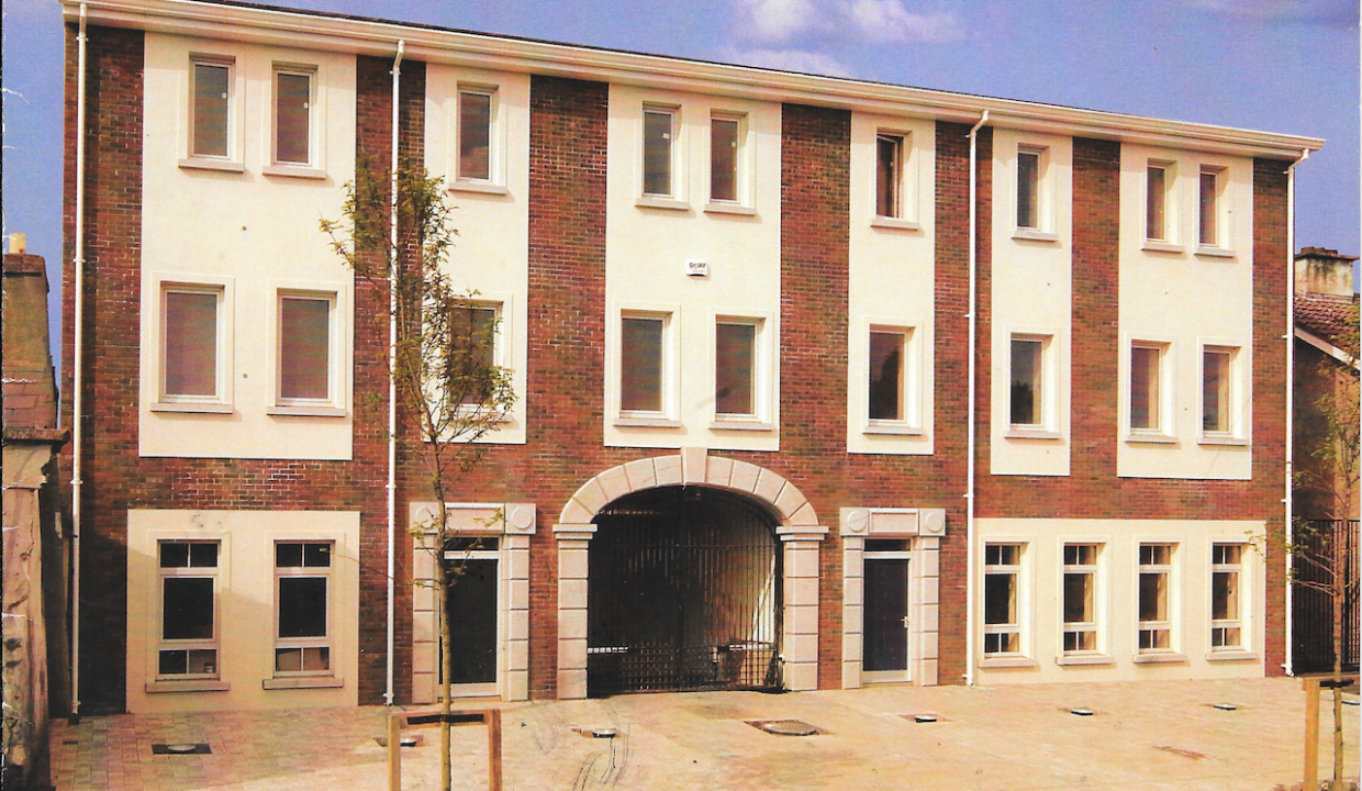Photo Castlecourt Facade