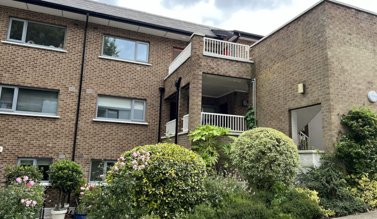 Penthouse Apt, Sorrento Court 2.7.24