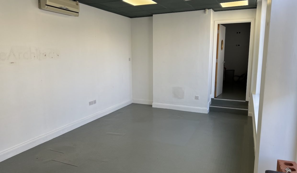 111 Inside a 11.3.25