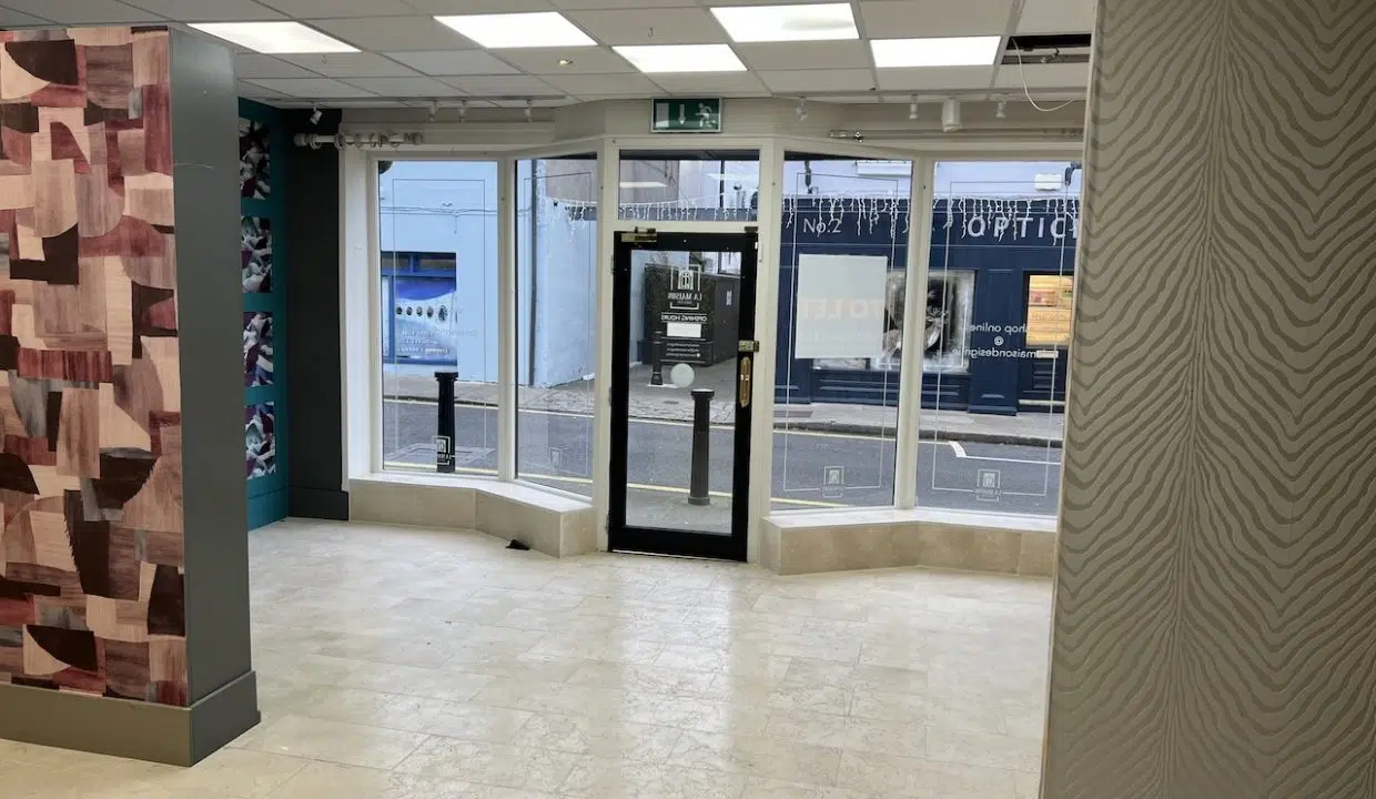 No 21 Internal to St